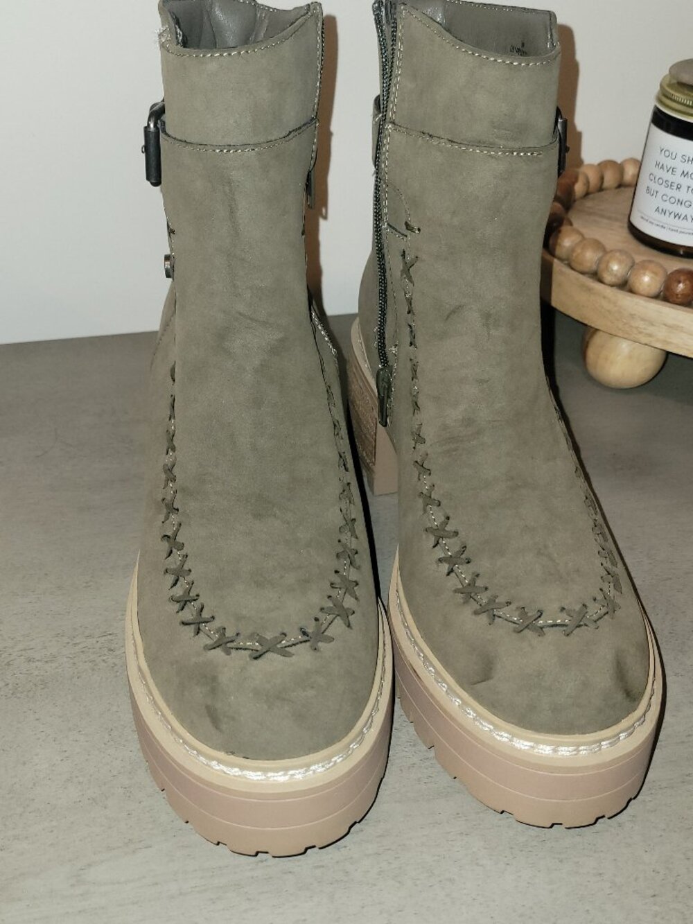Mia Toulla Boots in Khaki Green